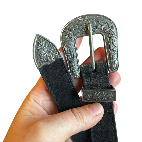 Free People Western Wear Black Rock Black Suede Gunmetal Skinny Belt Med/Lg - Picture 8 of 10